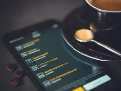 MIELE CM 7550 Noire Miele@Home 22 MIELE CM 7550 Noire Miele@Home -Magasin De Machines À Café 20000142095.highres connectivity 1