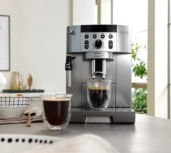 DELONGHI Magnifica S Smart Ecam 250.31.SB -Magasin De Machines À Café 4 delonghi magnifica feb25031sb 1