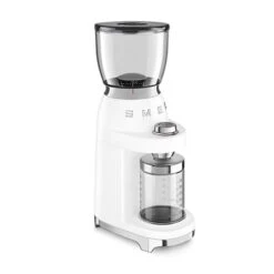Smeg Broyeur à Café Blanc 150 W CGF01WHEU -Magasin De Machines À Café 700037 1 1 Broyeur a cafe Blanc 150 W CGF01WHEU Smeg