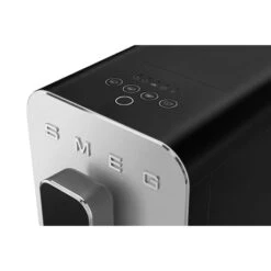 Smeg Machine à Café Avec Broyeur 19 Bars BCC01BLMEU Noir Mat -Magasin De Machines À Café 700072 2 1 Machine a cafe avec broyeur 19 bars BCC01BLMEU noir mat Smeg