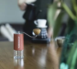 Moulin à Café COMANDANTE C40 MK4 Nitro Blade Sunset -Magasin De Machines À Café comandante sunset 5