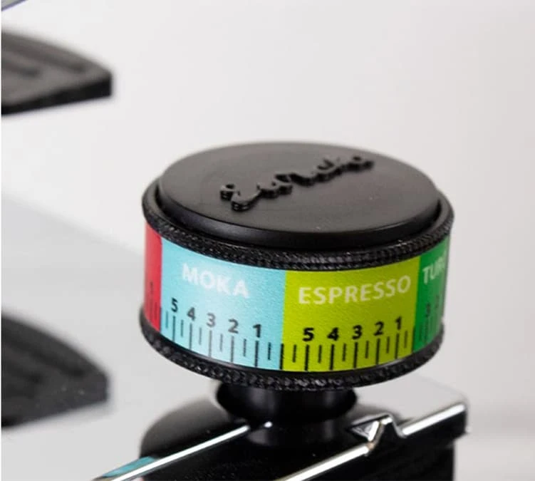 Moulin Expresso EUREKA Mignon Perfetto Rouge Ferrari 5 Moulin Expresso EUREKA Mignon Perfetto Rouge Ferrari – Image 3