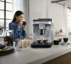 DELONGHI Magnifica EVO FEB 2931.SB Garantie 5 Ans -Magasin De Machines À Café expresso broyeur feb2931sb magnifica evo buse