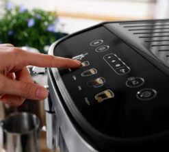 DELONGHI Magnifica EVO FEB 2931.SB Garantie 5 Ans -Magasin De Machines À Café expresso broyeur feb2942tb magnifica evo entretien 3