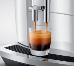 JURA E4 Pianowhite Garantie 3 Ans -Magasin De Machines À Café expresso broyeur jura e4 white expresso