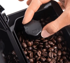 GAGGIA Magenta Milk -Magasin De Machines À Café expresso broyeur magenta milk face