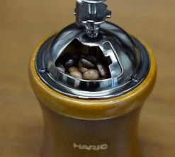 Moulin à Café Manuel HARIO Dome -Magasin De Machines À Café hario dome3