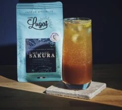 250g Café En Grains : Le Mélange Sakura - Cafés Lugat -Magasin De Machines À Café le melange sakura lifestyle
