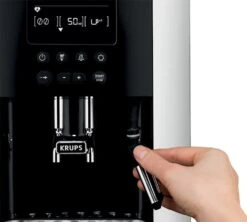 Krups Arabica Noire Argent YY3075FD -Magasin De Machines À Café machine a cafe krups yy3075fd buse