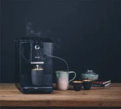 NIVONA CafeRomatica 790 Noir Chrome -Magasin De Machines À Café machine a cafe nivona cafe romatica 790 look