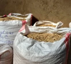 Café En Grains Mahembe - Rwanda Filtre - 250g - The Barn 9 Café En Grains Mahembe - Rwanda Filtre - 250g - The Barn -Magasin De Machines À Café mahembe the barn grain 3
