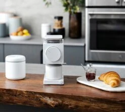 Moulin à Café FELLOW Ode Brew Grinder Gen 2 Blanc 11 Moulin à Café FELLOW Ode Brew Grinder Gen 2 Blanc -Magasin De Machines À Café ode gen2 blanc 5