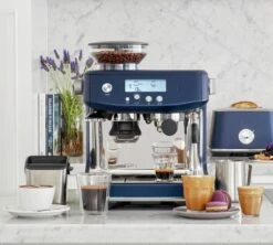 Machine Expresso SAGE Barista Pro SES878DBL4EEU1 Damson Blue -Magasin De Machines À Café sage baristapro blue 2