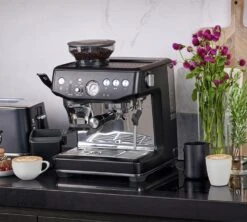 Machine Expresso SAGE Barista Express Impress SES876BTR4EEU1 Black Truffle -Magasin De Machines À Café sage btr barista express impress 4