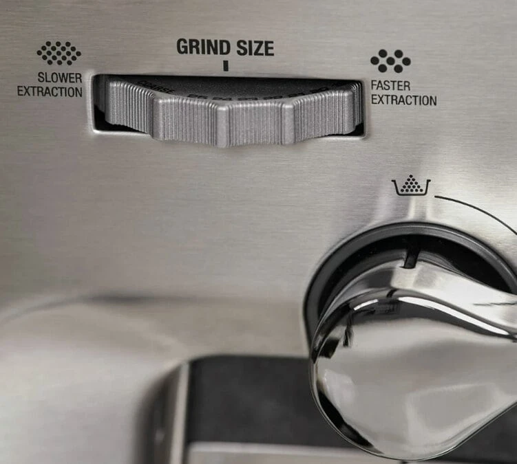 Machine Expresso SAGE Barista Express Impress SES876DBL4EEU1 Bleu Prune 6 Machine Expresso SAGE Barista Express Impress SES876DBL4EEU1 Bleu Prune – Image 4